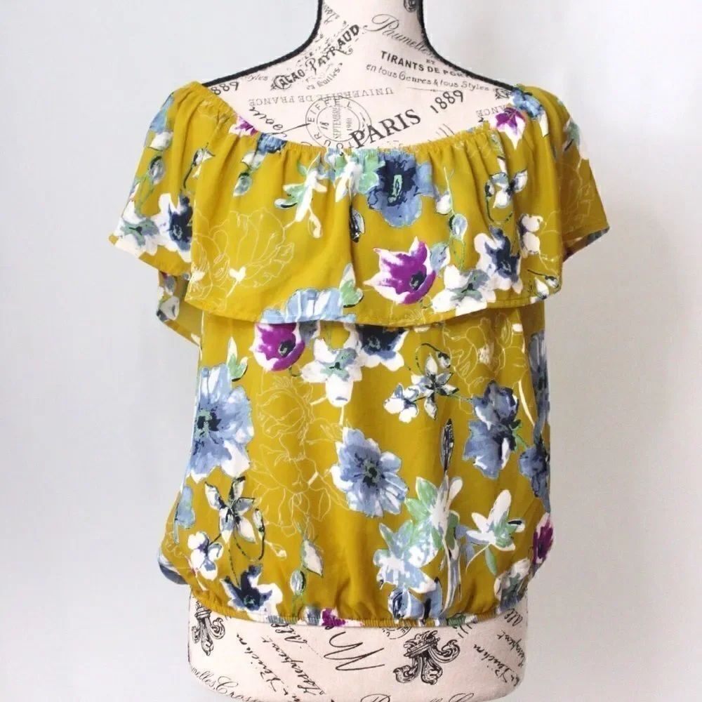 NWT Sienna Sky Floral Off Shoulder Top Size L